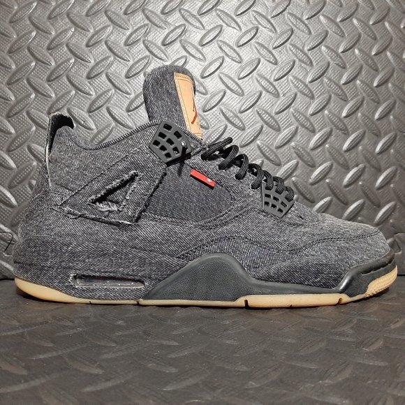 jordan 4 retro levi's black